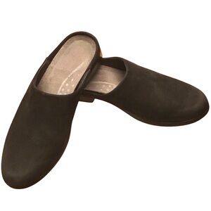 Naot Lodos Mule Black Nubuck Slip-on Comfort Clog Size: EU 38 ( US 7 - 7.5 )